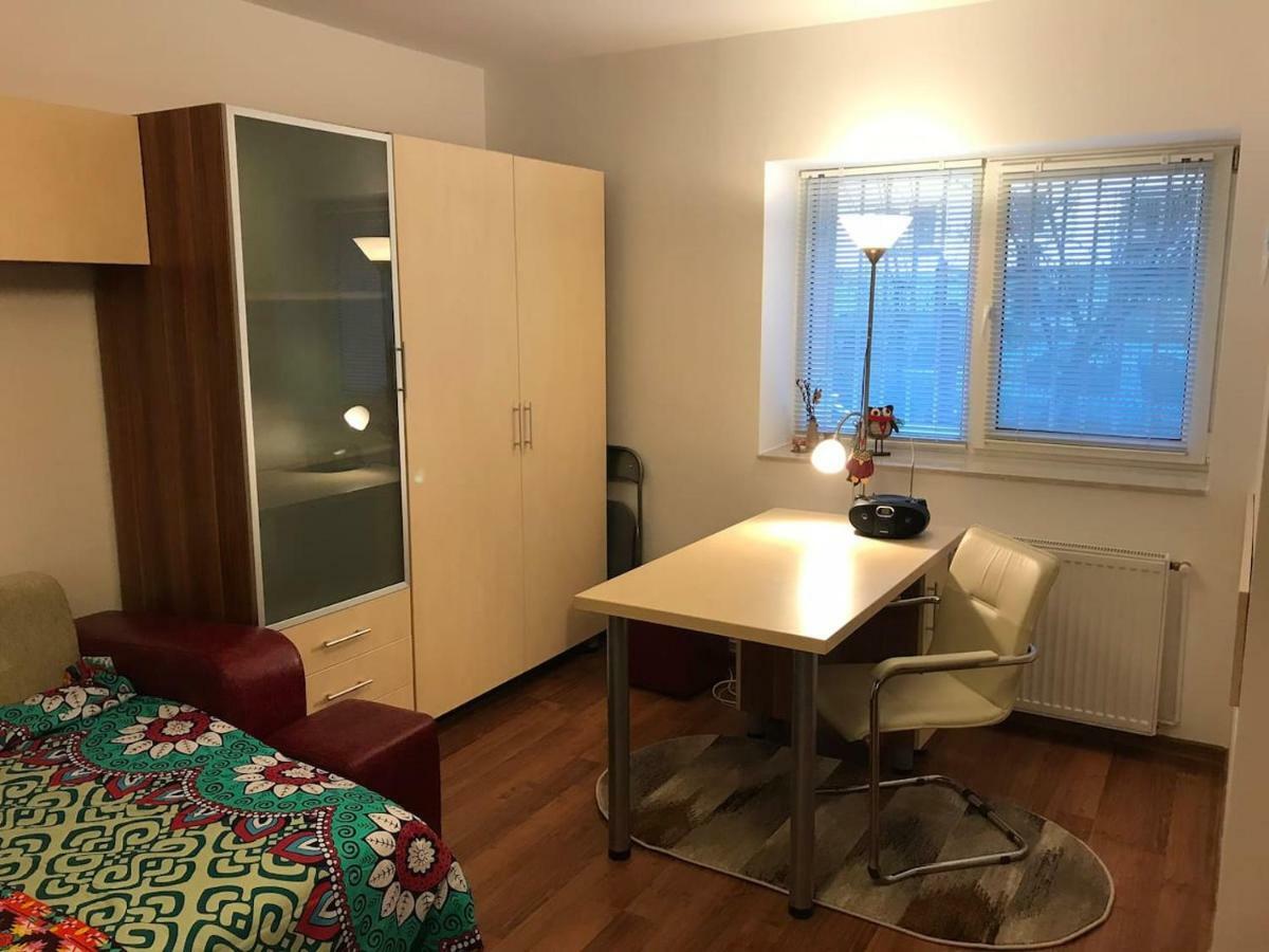 קלוז'-נאפוקה Idefix Apartment מראה חיצוני תמונה